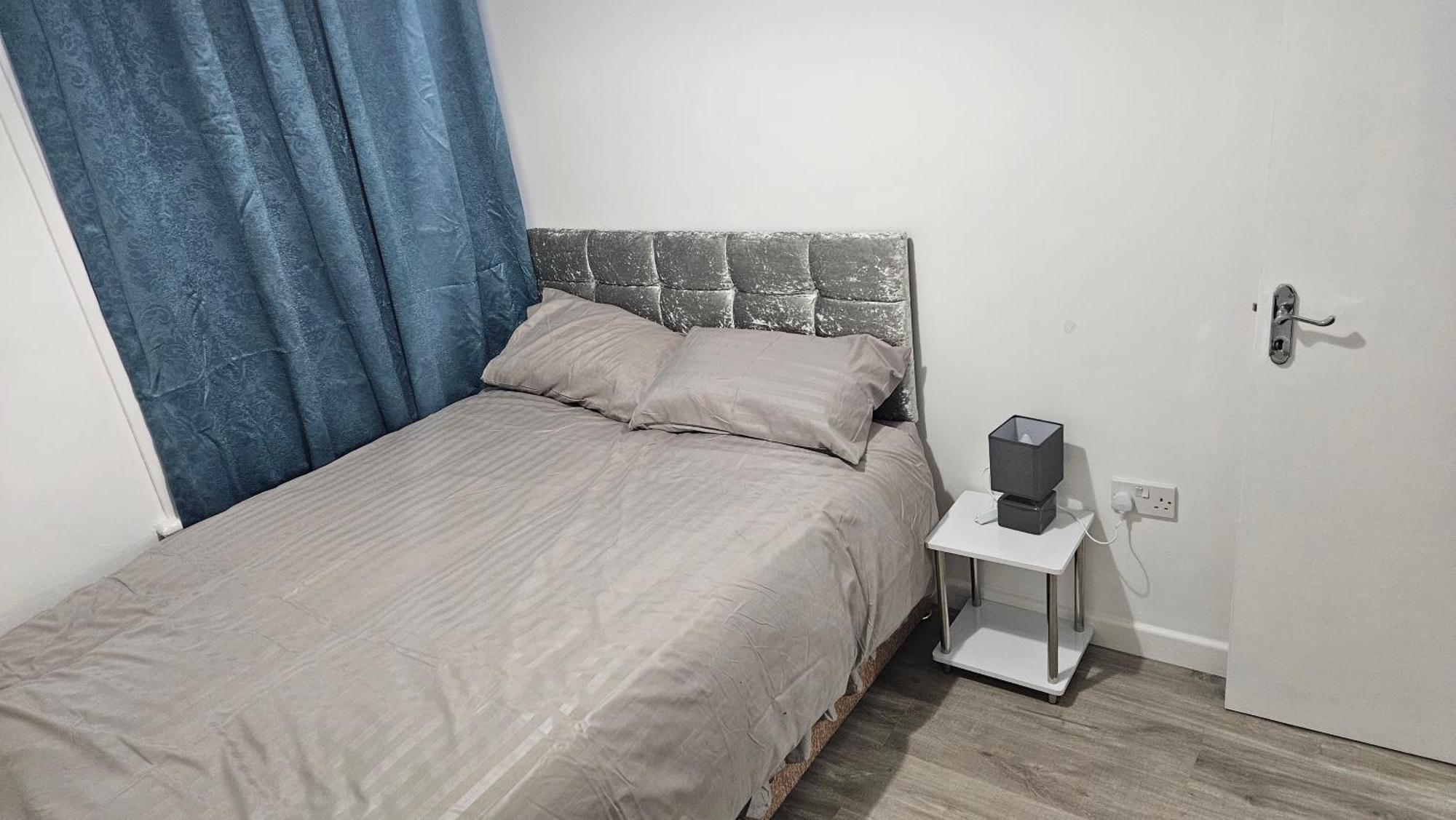 Luxury 2 Bedrooms Flat Leytonstone 런던 외부 사진